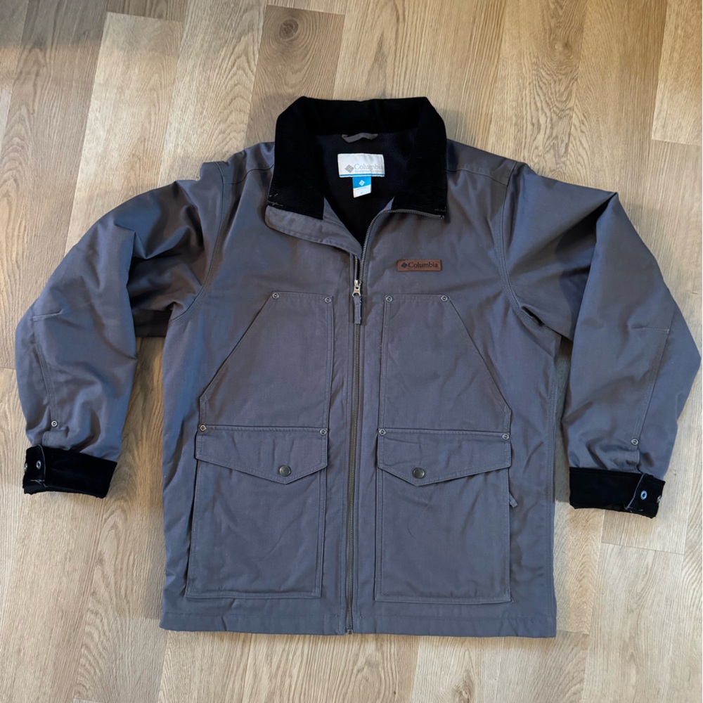 Columbia Gray Barn Jacket with Black Accents